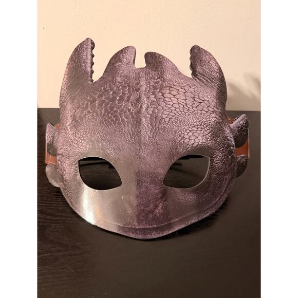 Limited Edition How to Train Your Dragon Toothless Mask from Theatre - Picture 1 of 5